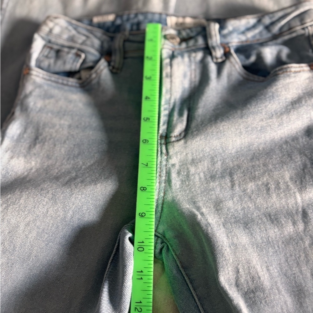 Almost Famous Flare Leg Jeans Size 3 
Multi colored denim. Frayed bottoms. - Picture 4 of 7